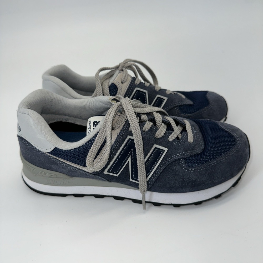 New Balance 574 Blue Gray Athletic Shoes, Women's Size 8.5
